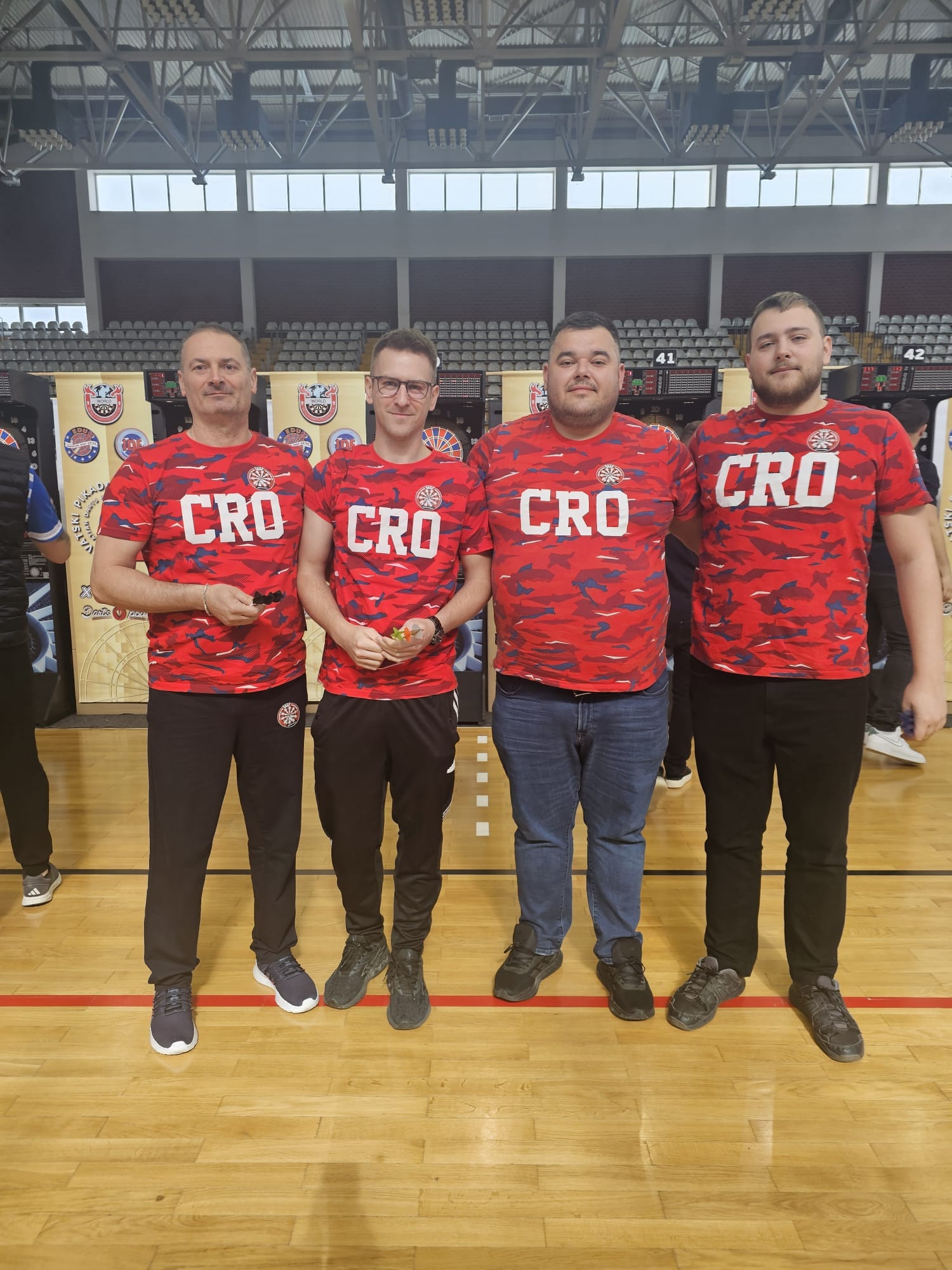 Članovi kluba u dvorani natjecanja